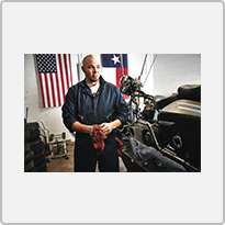 Lifestyle features Deluxe Blended Coverall