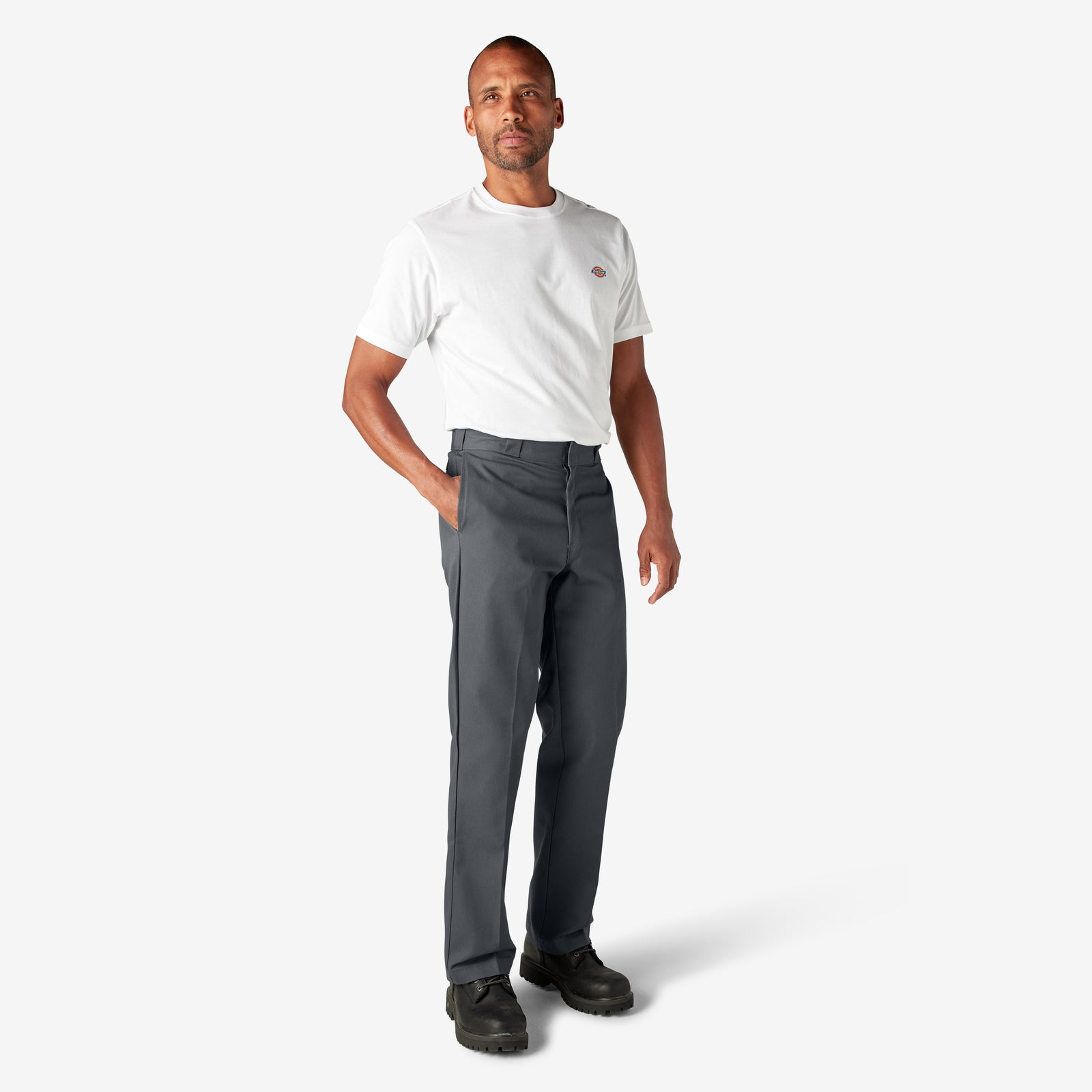 DK0008740CH-A4