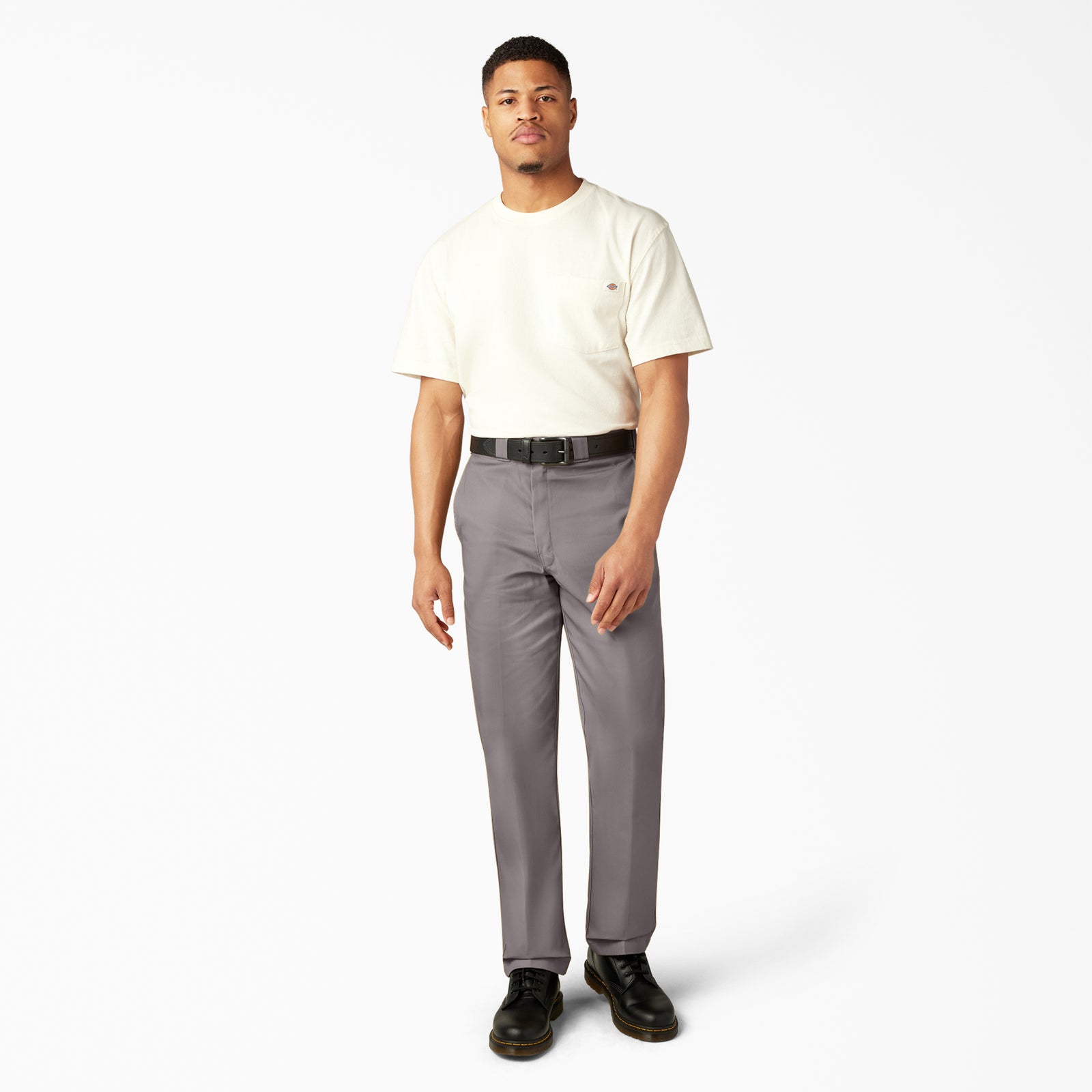 DK0008740SV-A4