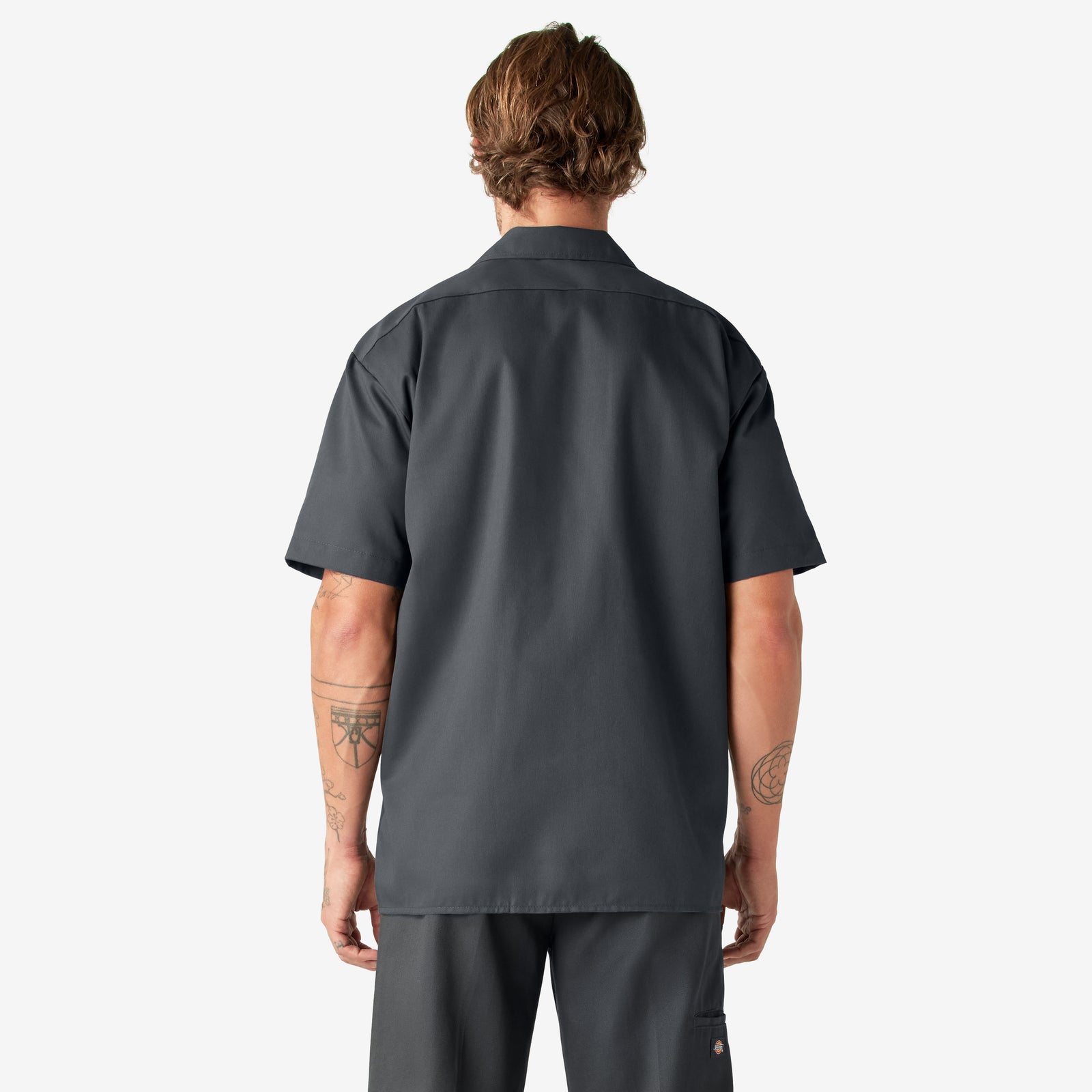 DK0015740CH-BK