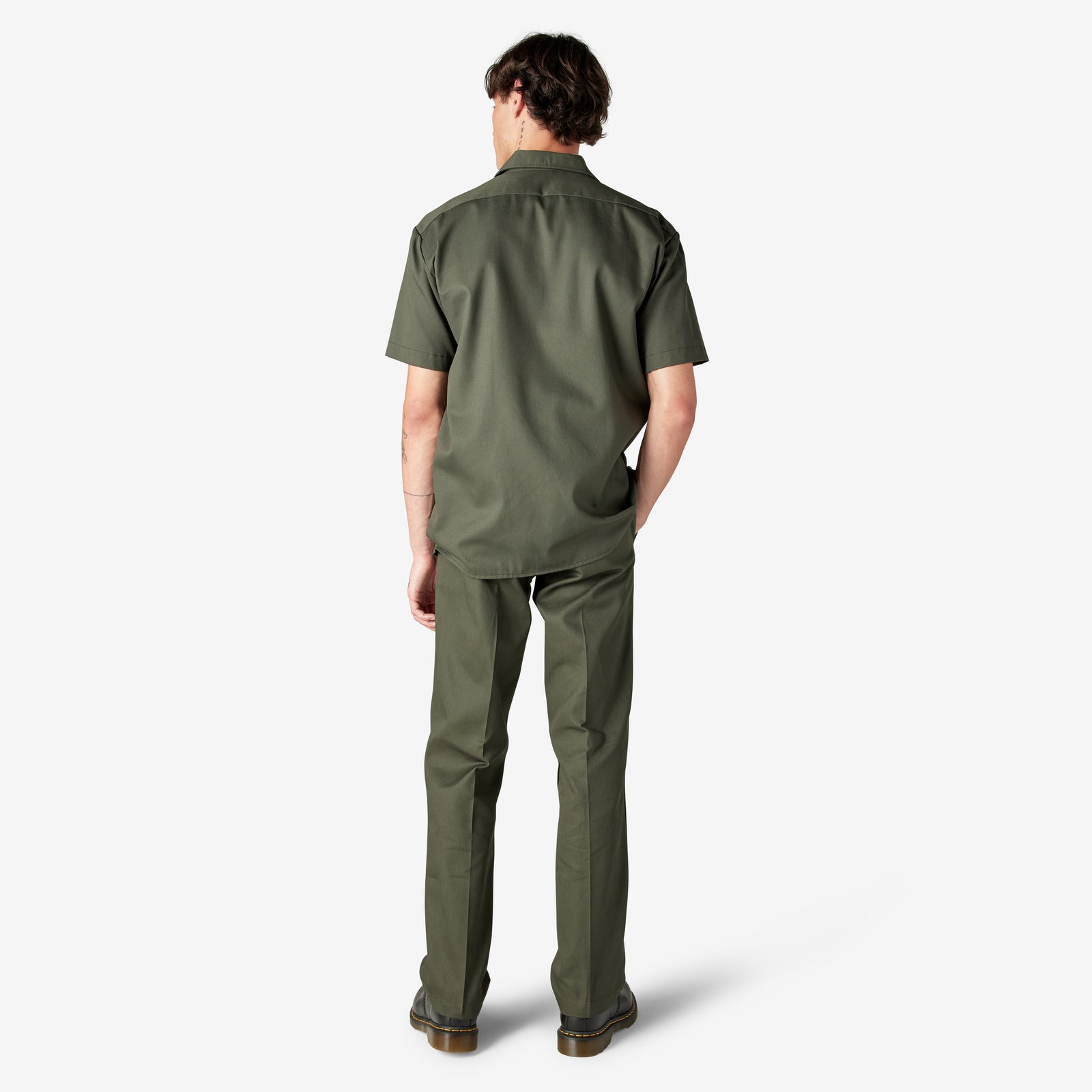 DK0015740OG-A5