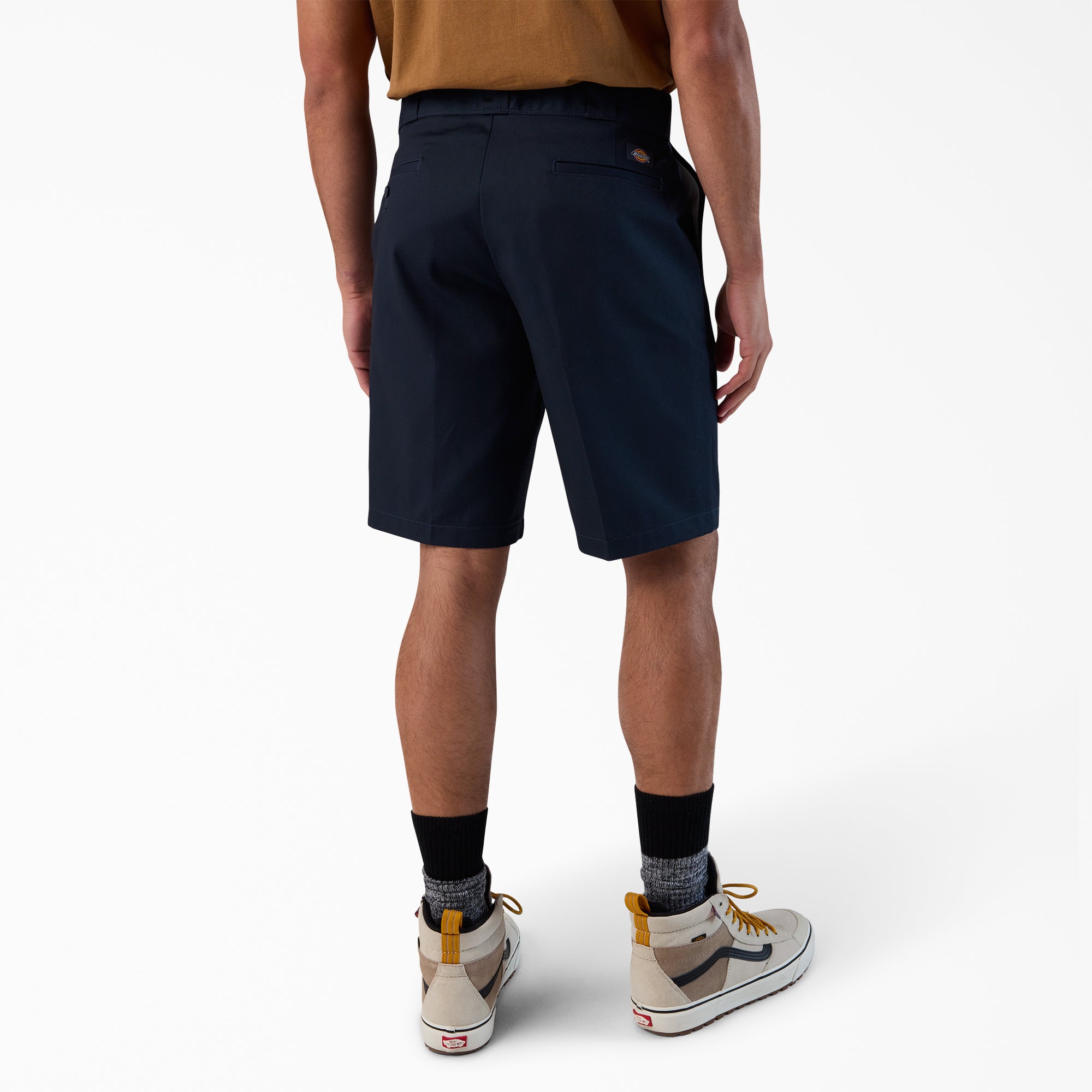 新品　BRIEFING BUSH RELAXED SHORT PANTS 新品 BRIEFING BUSH RELAXED SHORT PANTS Chubbies Mens The