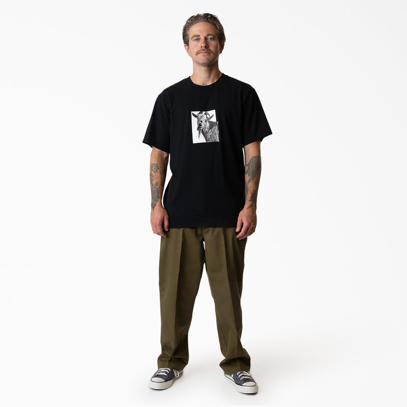 DK0A8672BLK-A4