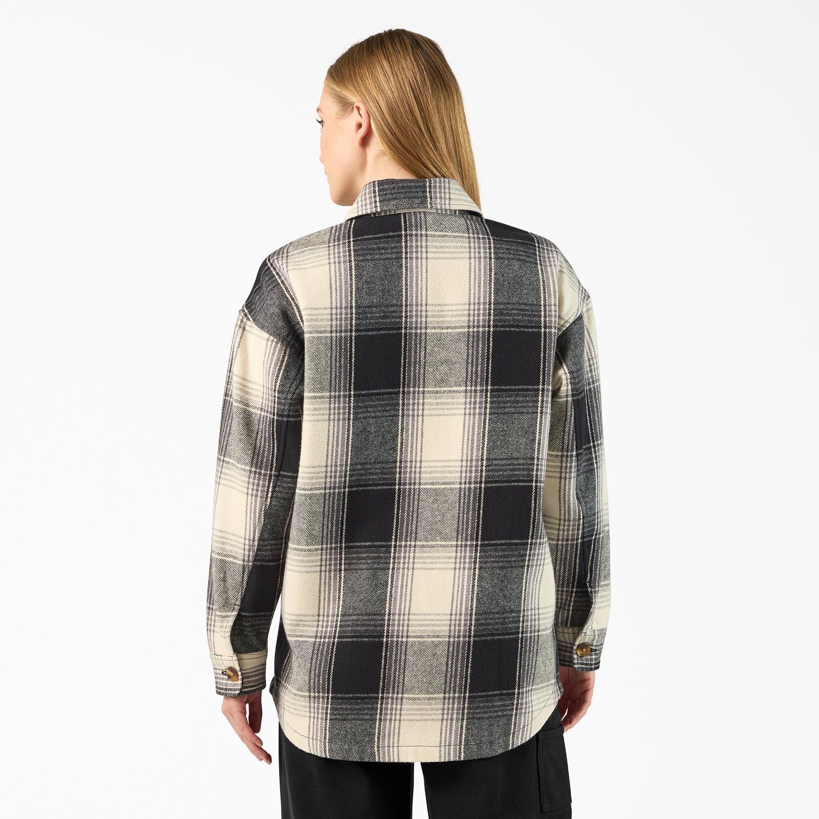 DK0A8799BLK-BK