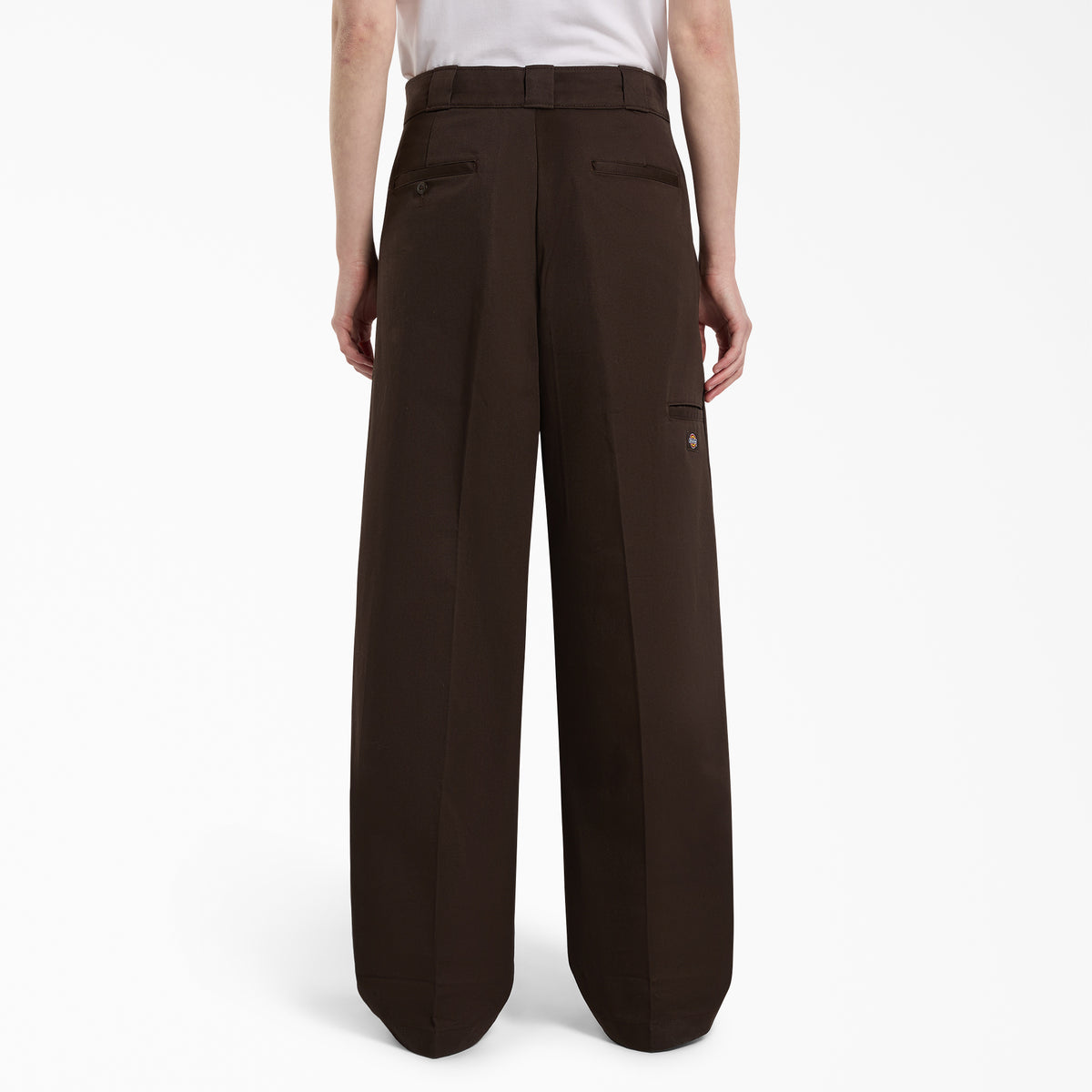 Women’s 247 Loose Fit Pants Dark Brown (0DB) - 2