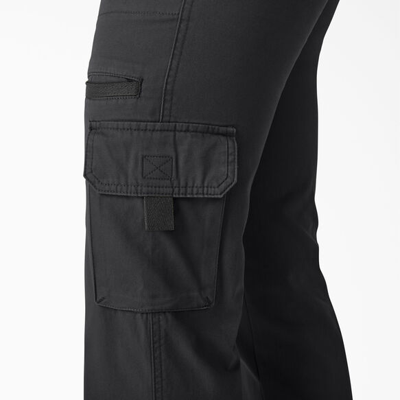 Women&#39;s Relaxed Fit Straight Leg Cargo Pants - Rinsed Black &#40;RBK&#41;