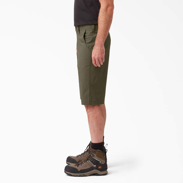 FLEX Cooling Regular Fit Utility Shorts, 13" - Military Green (ML) image number 3