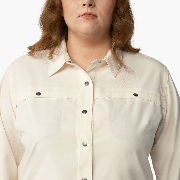Women&#39;s Plus Cooling Roll-Tab Work Shirt - Antique White &#40;ADW&#41;