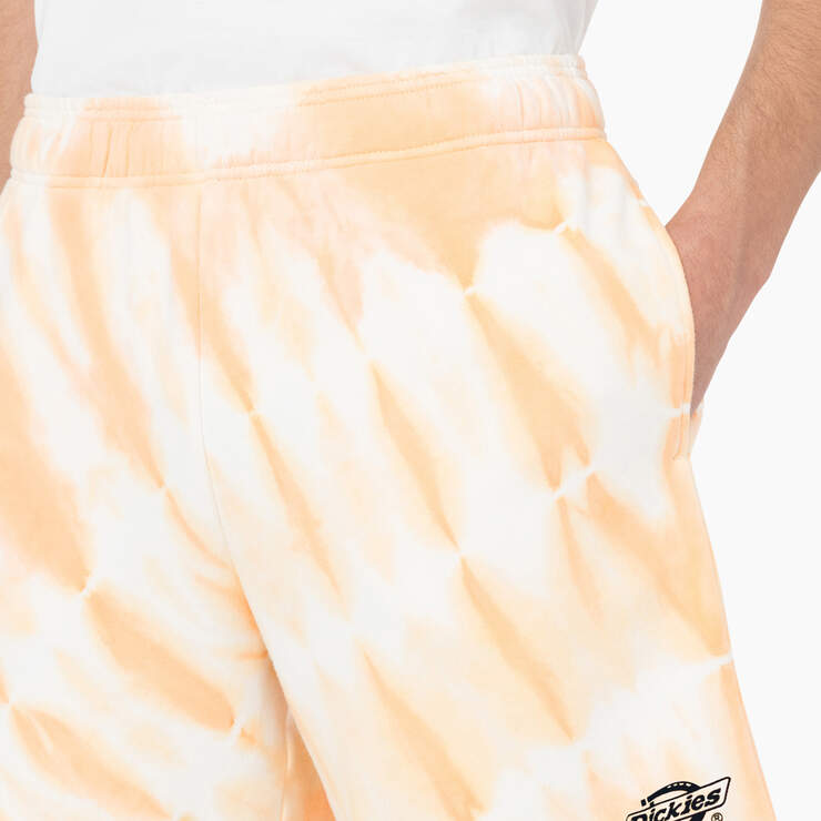 Westfir Relaxed Fit Shorts, 8" - Impala (MA2) image number 6