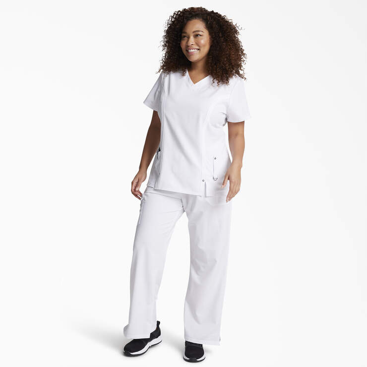Women's Xtreme Stretch V-Neck Scrub Top - White (DWH) image number 4