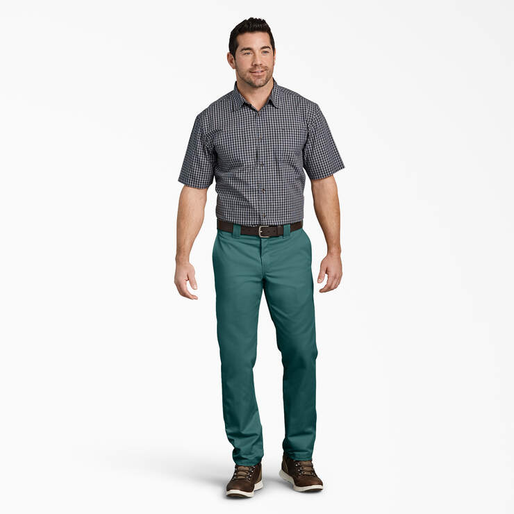 Slim Fit Tapered Leg Multi-Use Pocket Work Pants - Lincoln Green (LN) image number 4