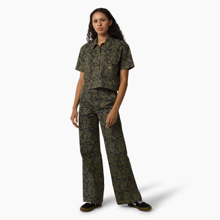 Women's Drewsey Camo Cropped Work Shirt - Military Green Glitch Camo (MPE) image number 4