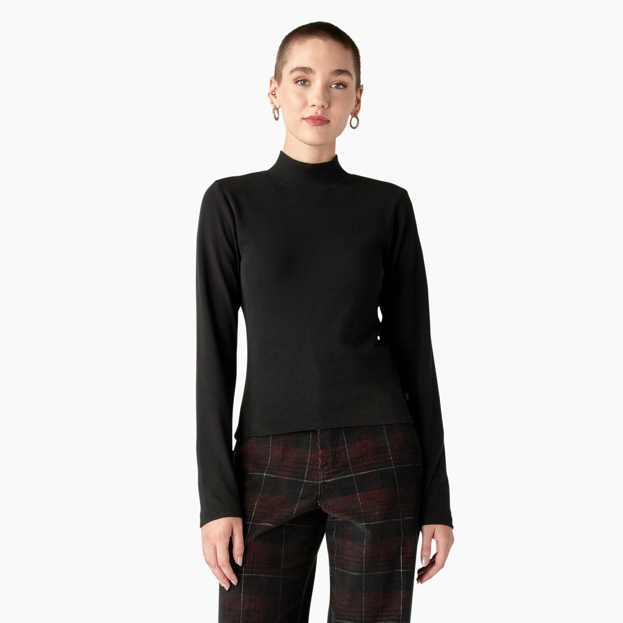 Dickies for the neck outlet