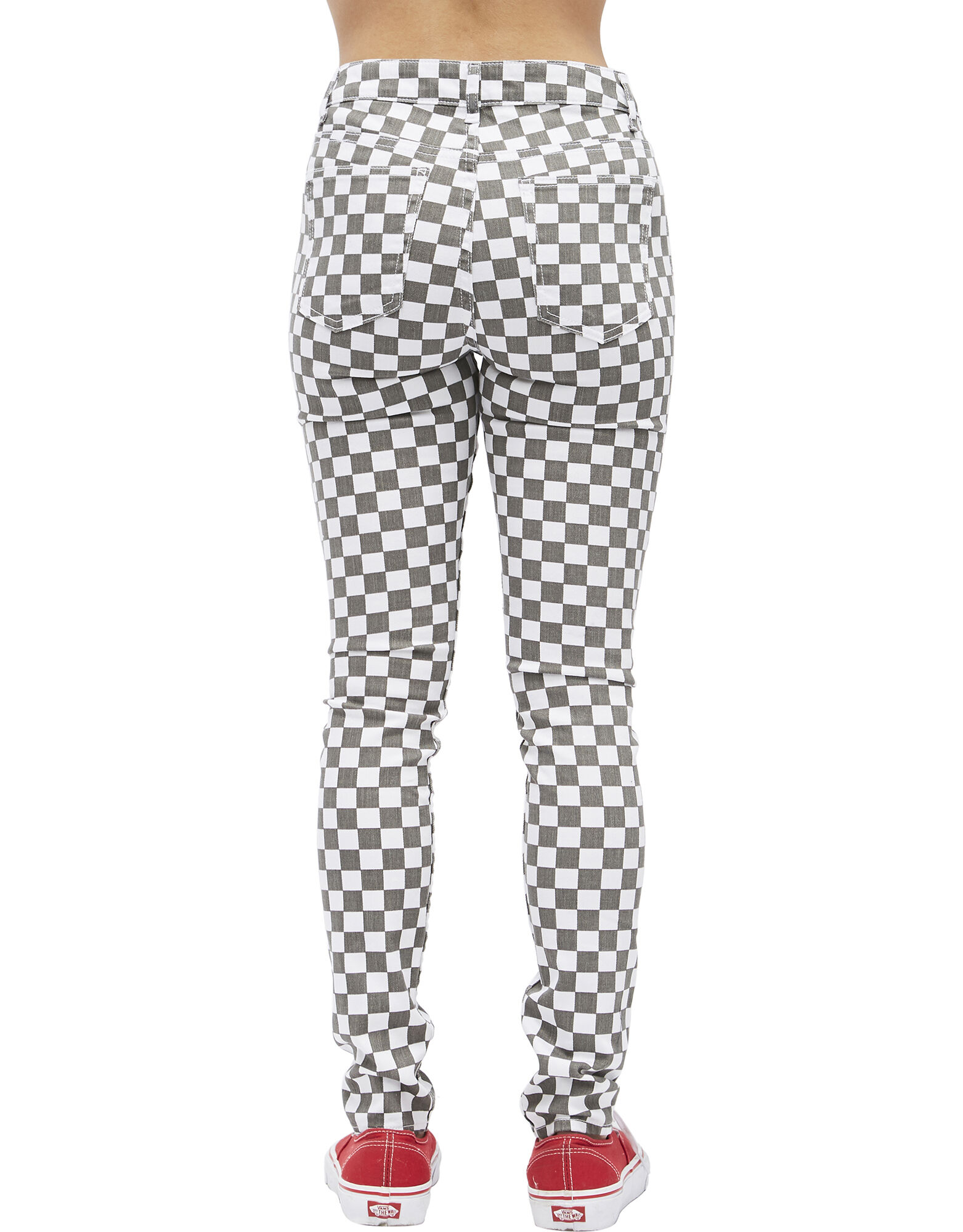 top for checkered pants