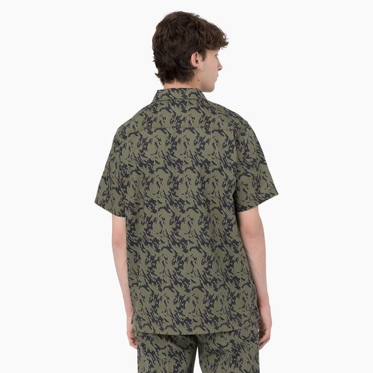 Drewsey Camo Short Sleeve Work Shirt - Military Green Glitch Camo (MPE) image number 2