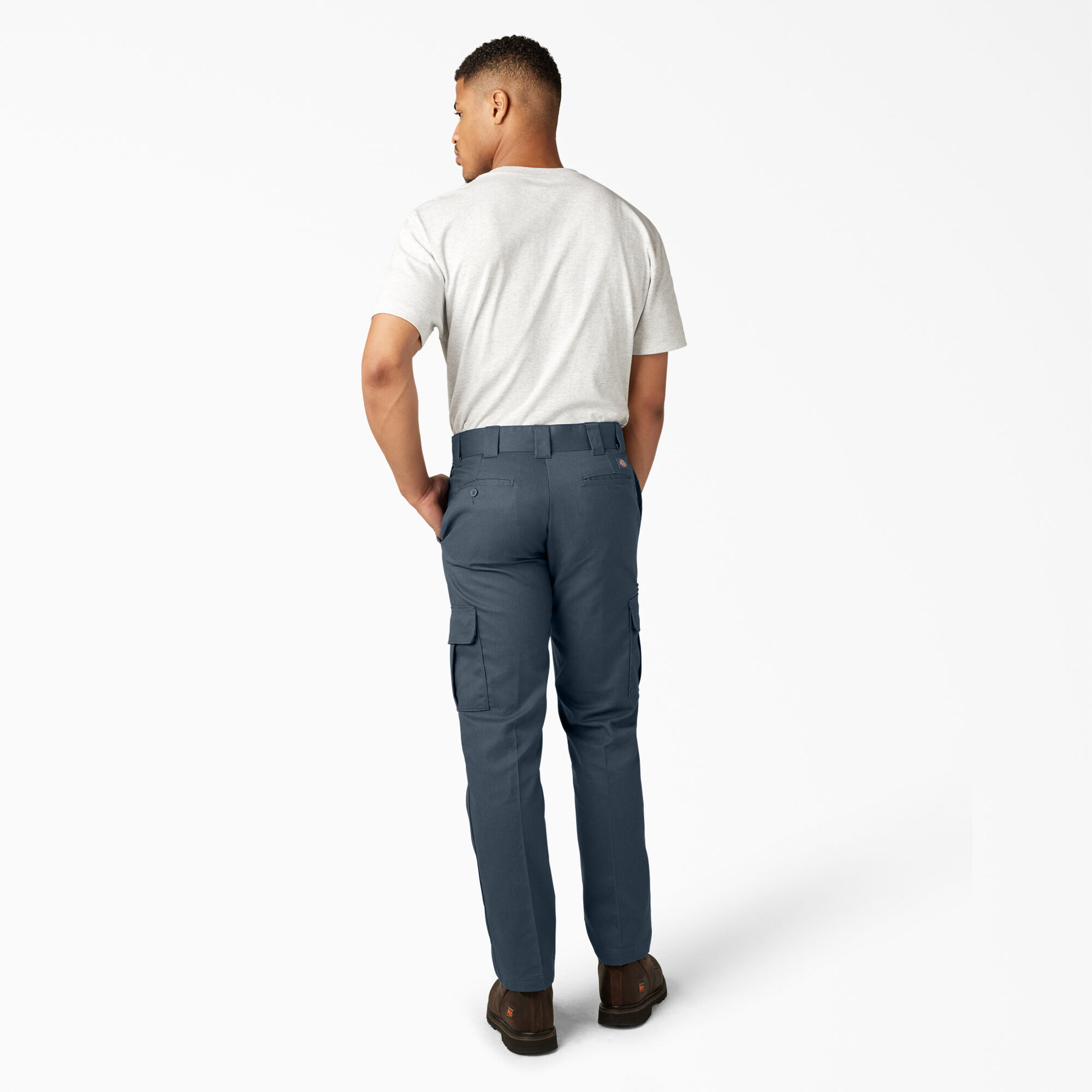【DISCERNMENT】Regular fit napping cargo pants B02244.jpg?sw=744&sh=930&q=100