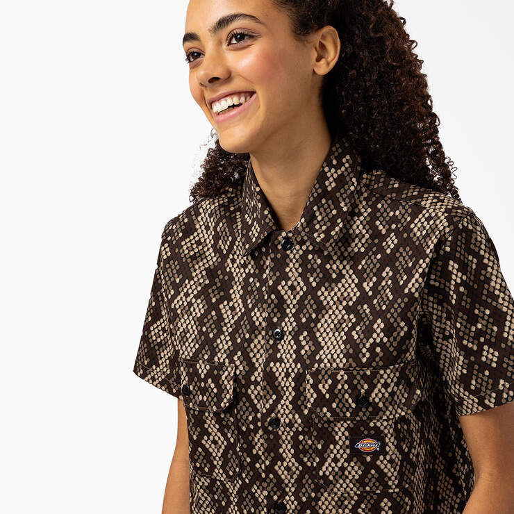 Women's Camden Cropped Work Shirt - Black (BK) image number 4