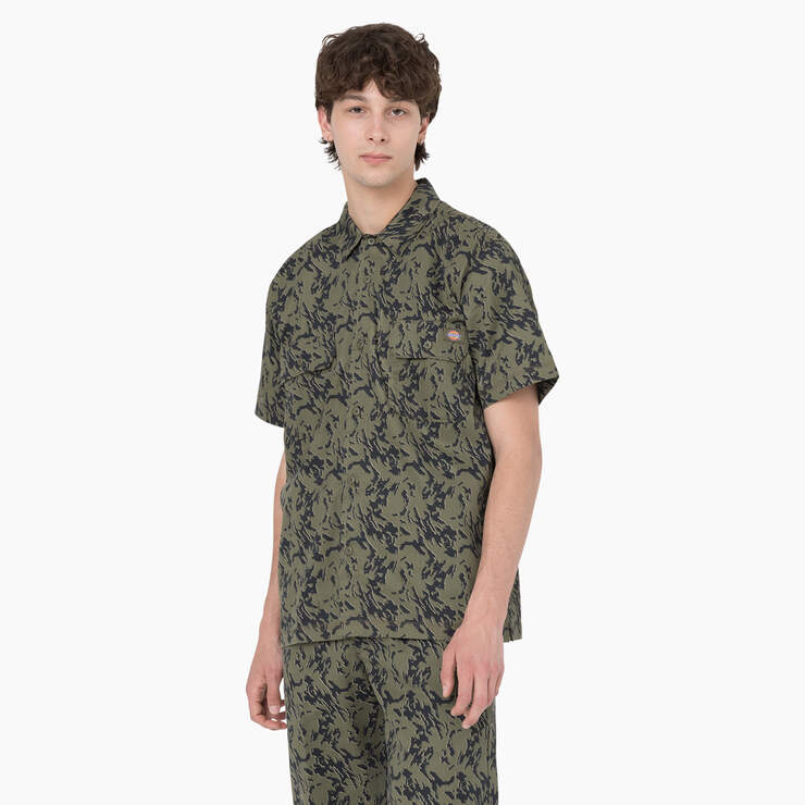 Drewsey Camo Short Sleeve Work Shirt - Military Green Glitch Camo (MPE) image number 1