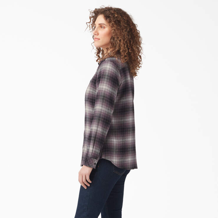 Women's Plaid Flannel Long Sleeve Shirt - Dusty Purple Highland Plaid (B2X) image number 3