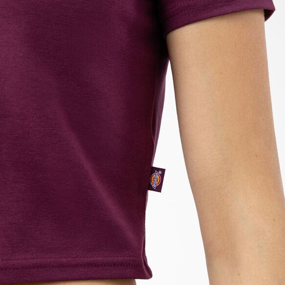 Women&#39;s Maple Valley Cropped Short Sleeve T-Shirt - Grape Wine &#40;GW9&#41;