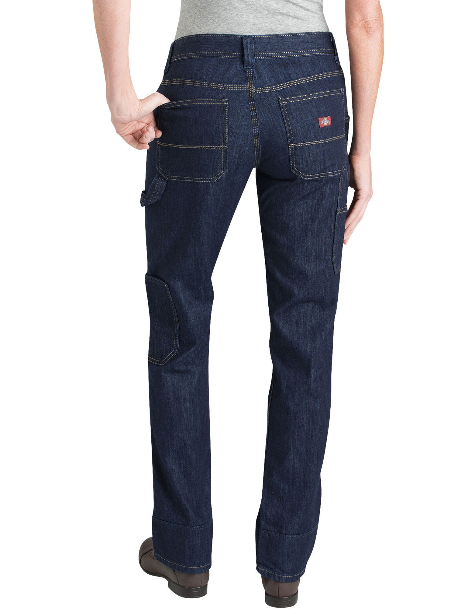 501 relaxed fit jeans