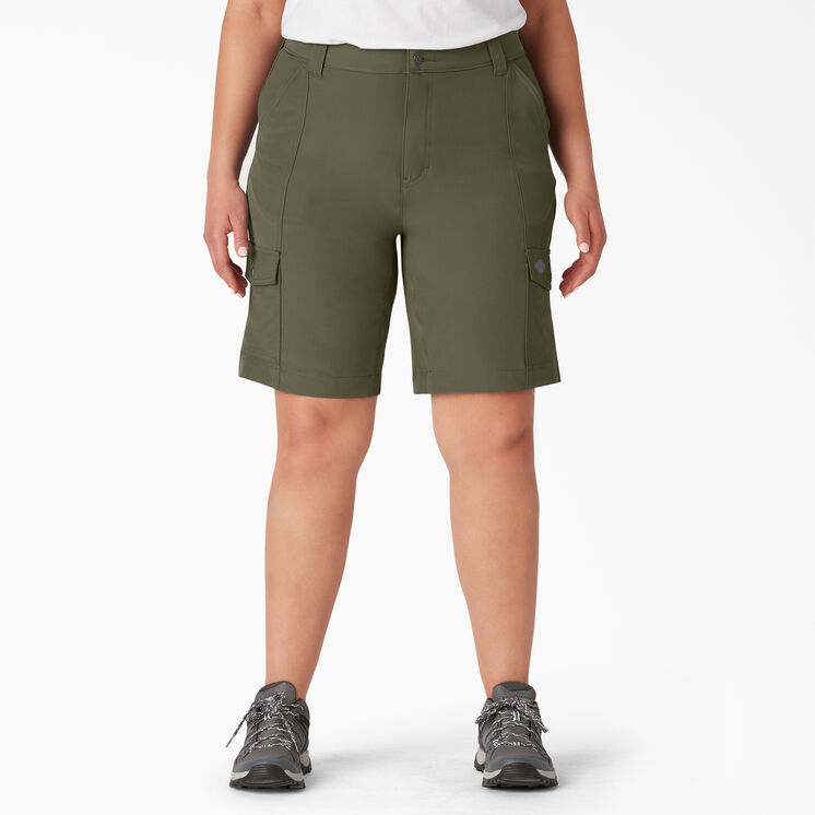 Women&#39;s Plus Cooling Slim Fit Cargo Shorts, 10&quot; - Military Green &#40;ML&#41;