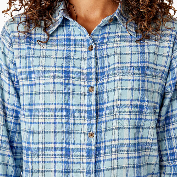 Women's Plaid Flannel Long Sleeve Shirt - Clear Blue/Orchard Plaid (B2Y) image number 7