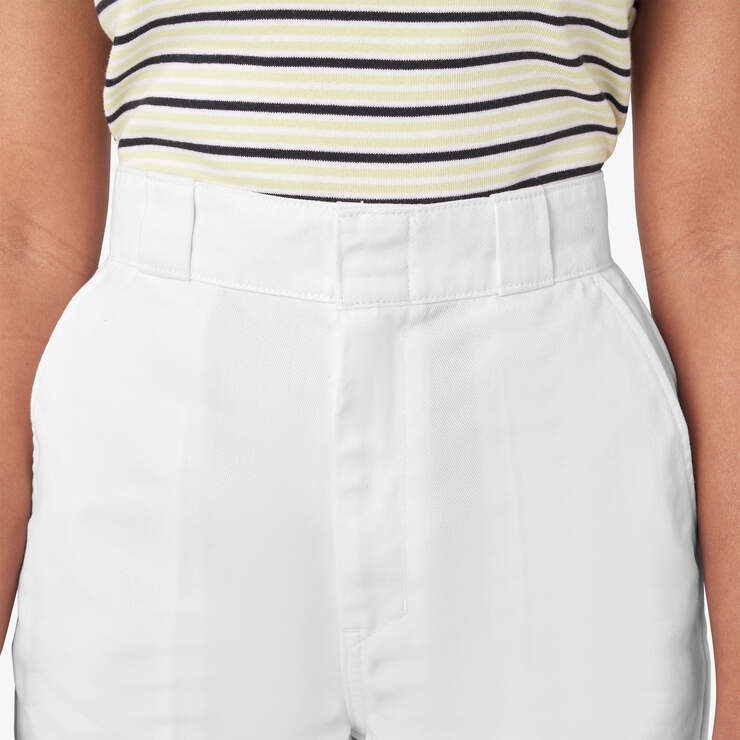 Women's Phoenix Shorts, 4" - White (WH) image number 7