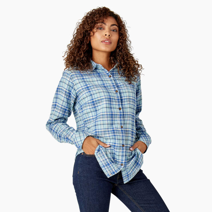 Women's Plaid Flannel Long Sleeve Shirt - Clear Blue/Orchard Plaid (B2Y) image number 4