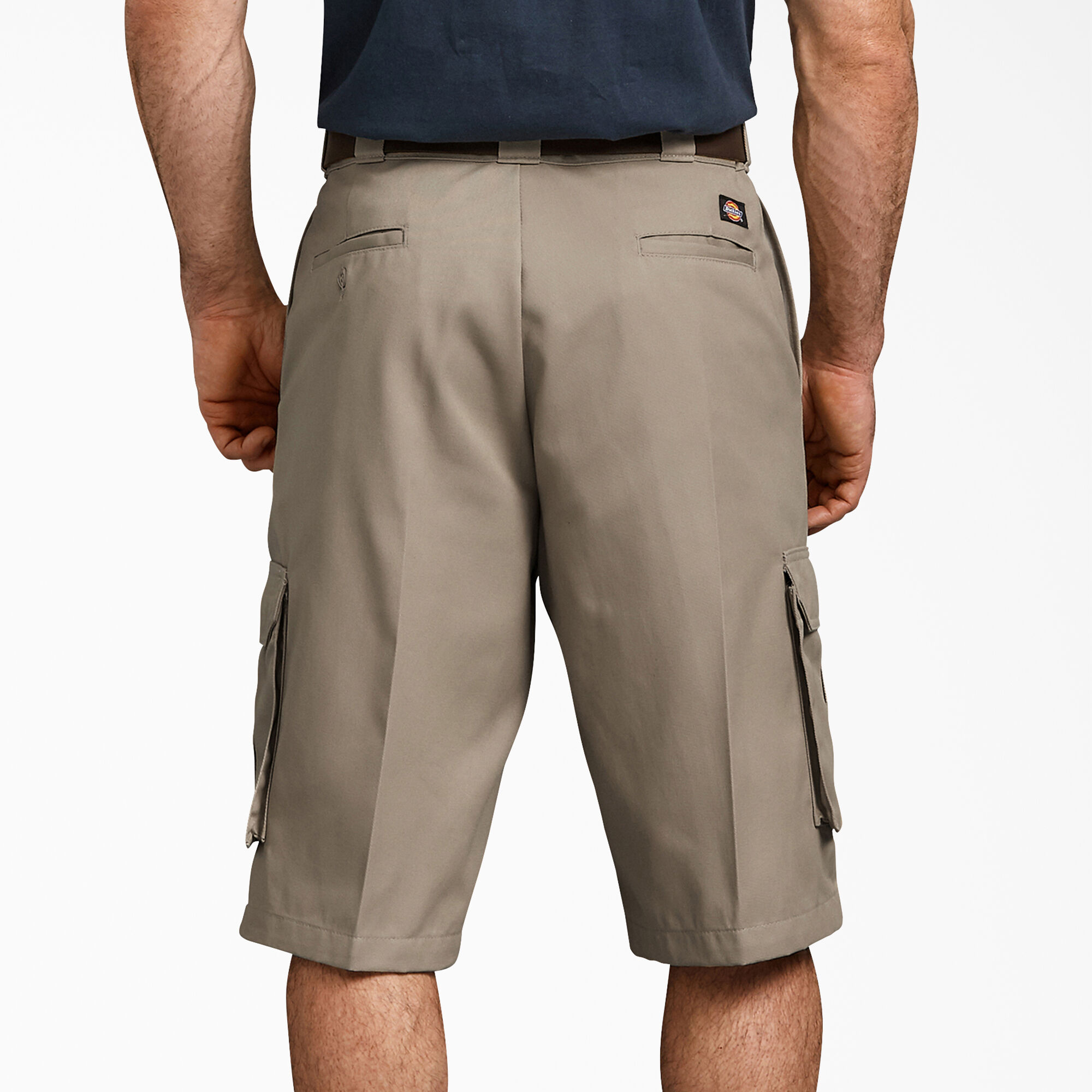Loose fit cargo shorts discount