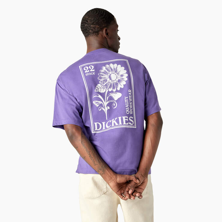 Garden Plain Graphic T-Shirt - Imperial Palace (M2C) image number 1