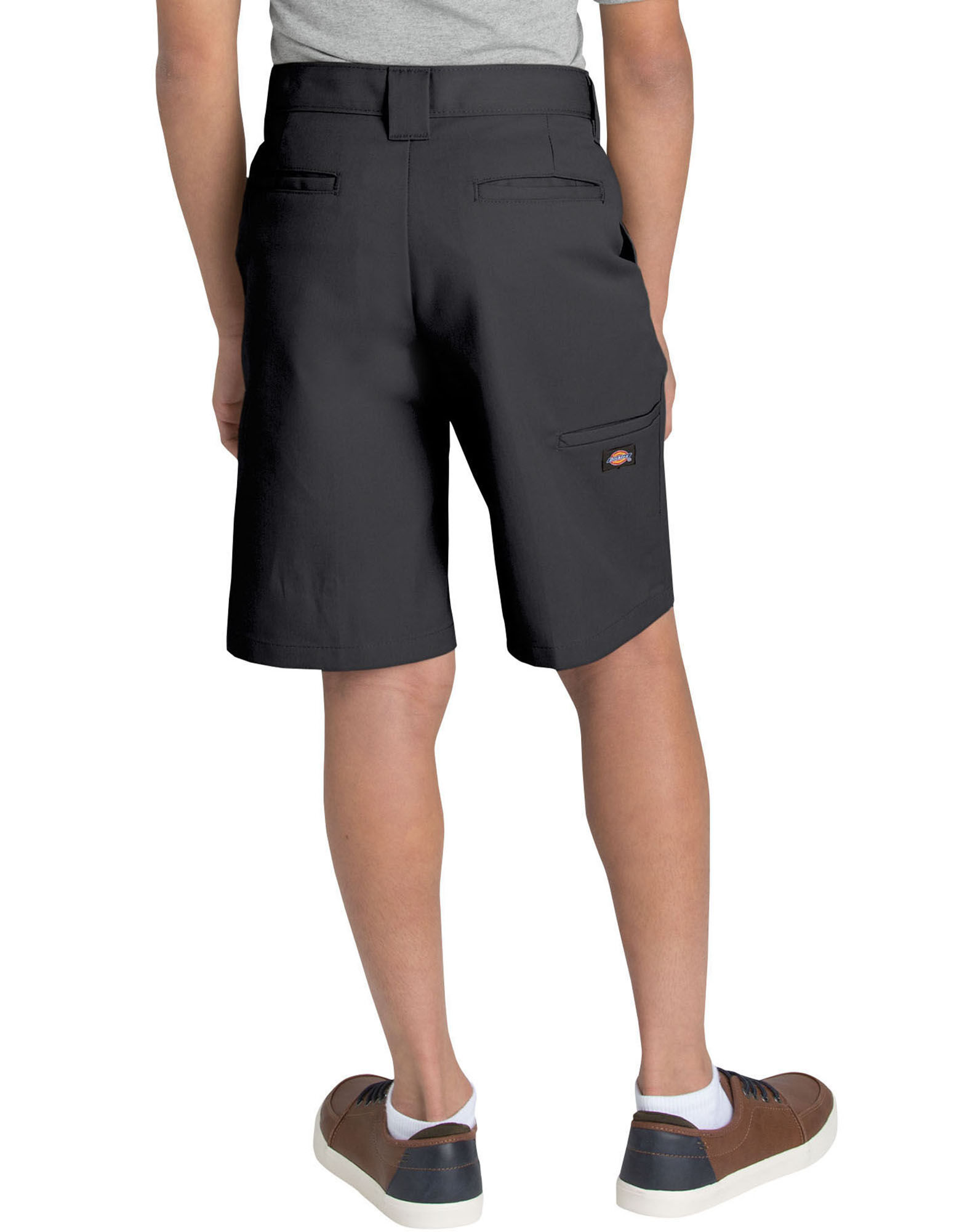 shorts with many pockets