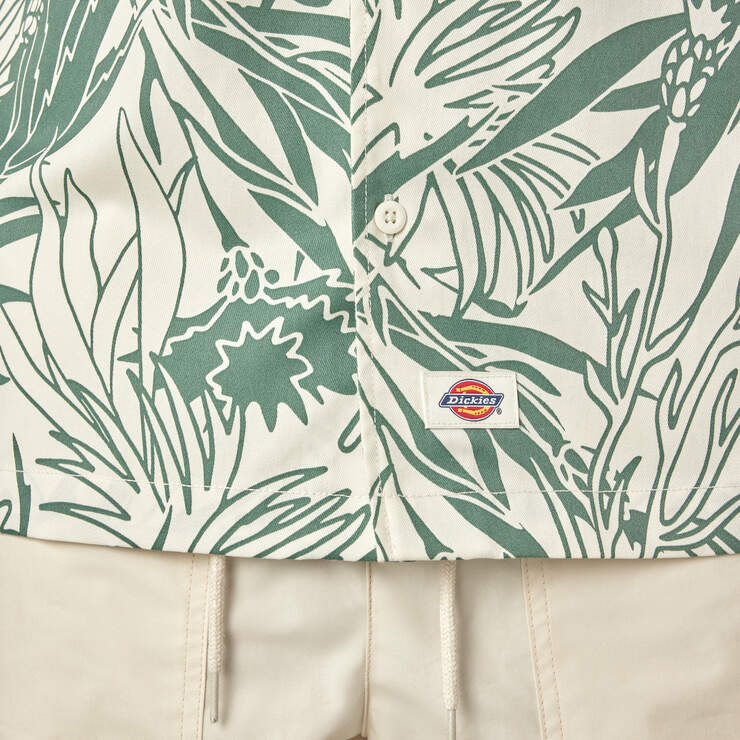 Max Meadows Short Sleeve Shirt - Cloud Desert Flower Print (ADS) image number 9