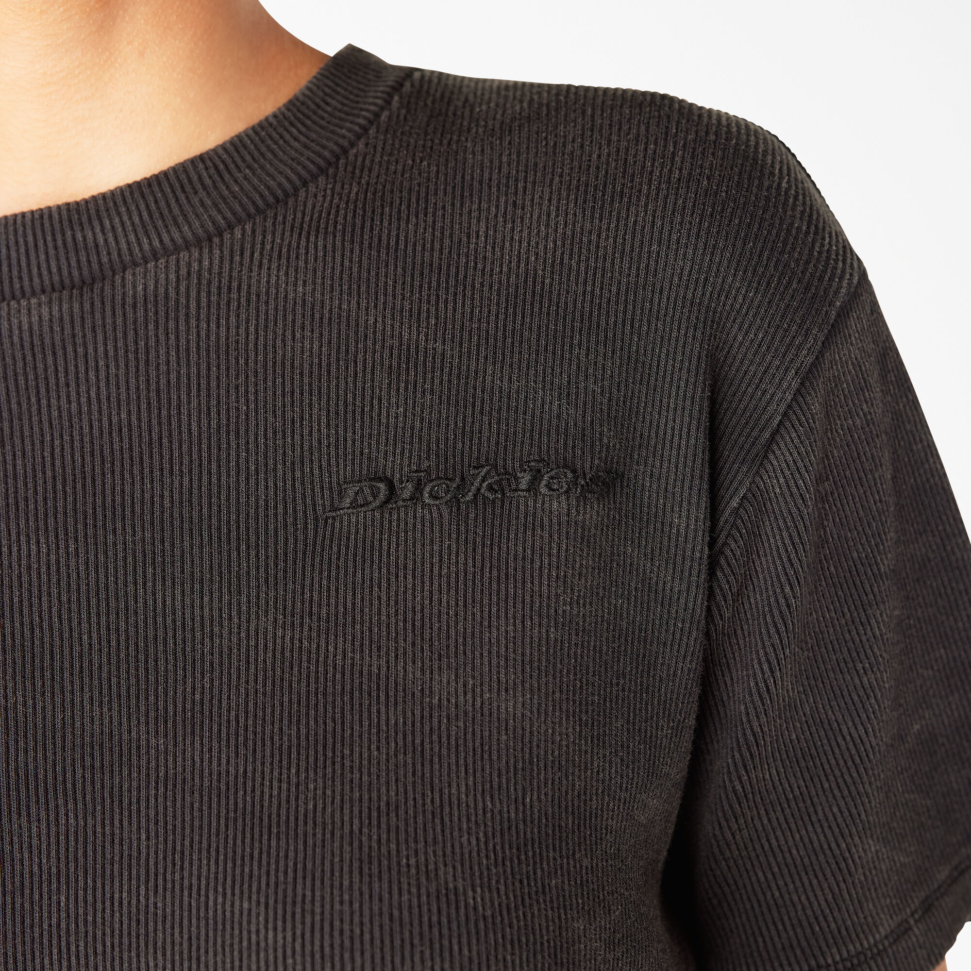 売れ筋商品|||ディッキーズ カットソー トップス レディース Plentywood T-Shirt - Women's Black Women's Plentywood Cropped T-Shirt - Dickies US