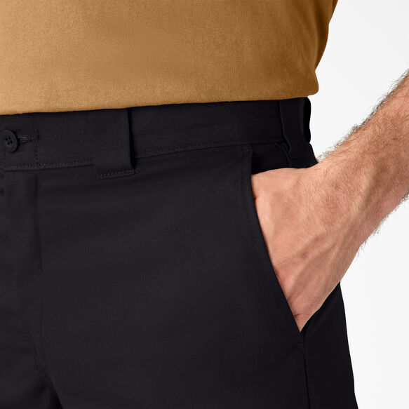 Relaxed Fit Cargo Shorts, 13&quot; - Black &#40;BK&#41;