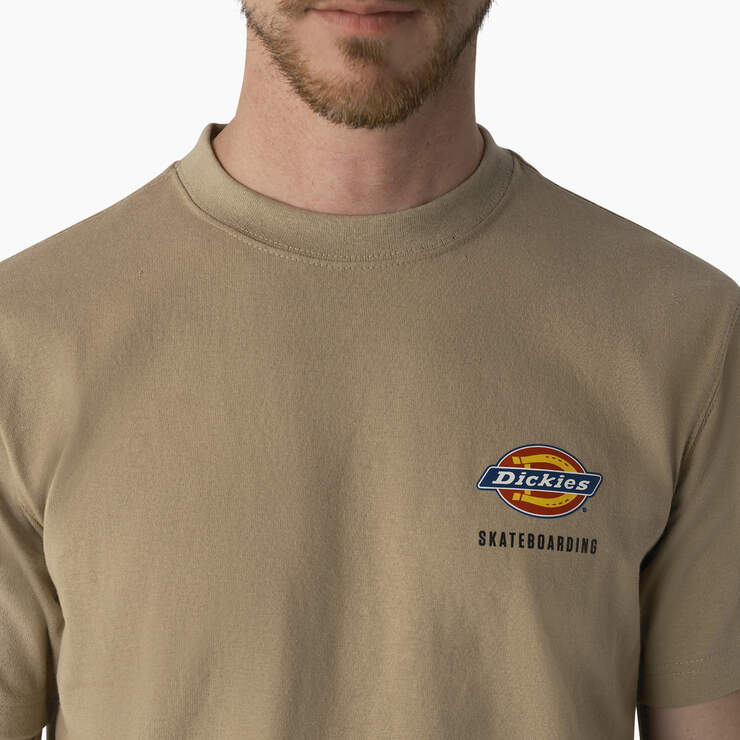 Dickies Skateboarding Regular Fit Chest Logo T-Shirt - Desert Sand (DS) image number 5