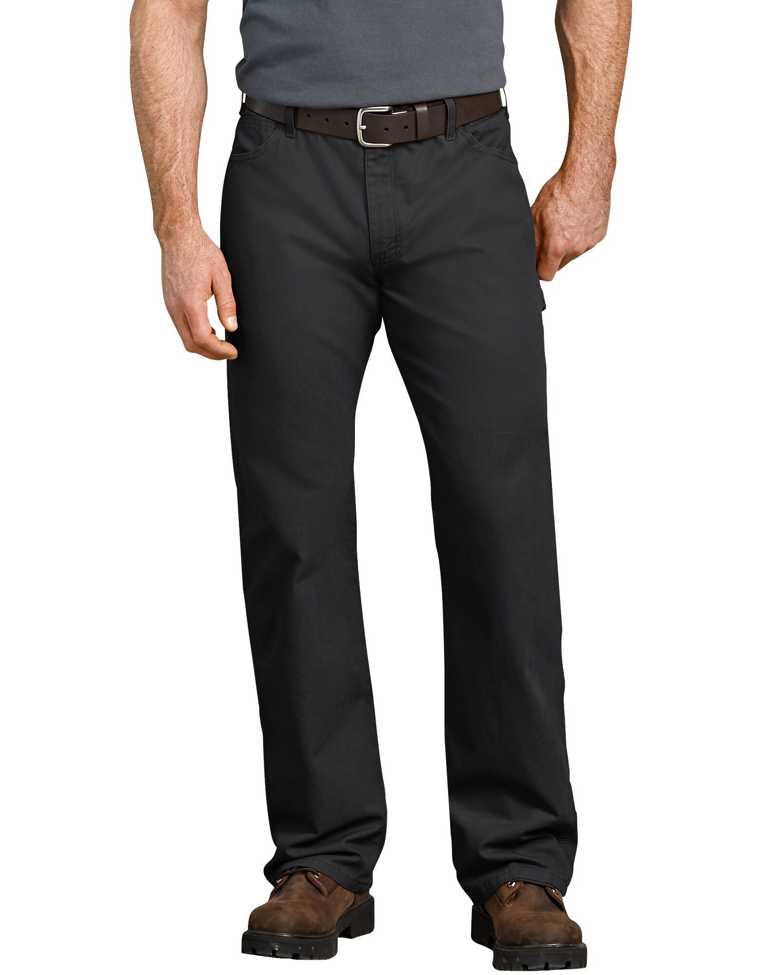 relaxed straight fit