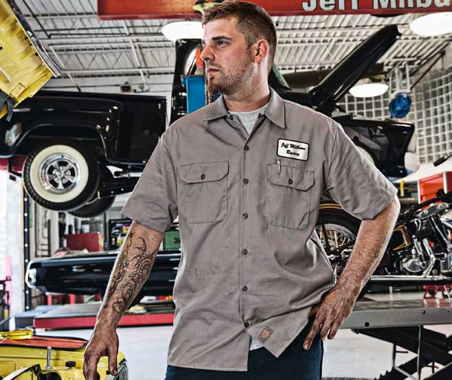 Waiter and Waitress Tips Barbers, Mechanics and Tattoo Artists and prestigious jobs for the Modern Worker